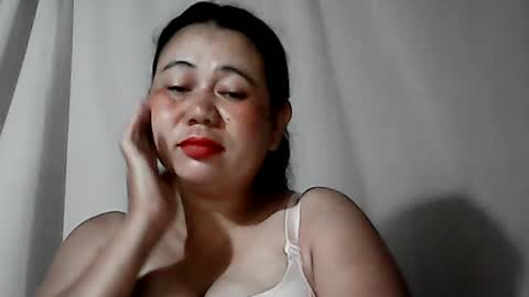 Snapshot of pinaymama12345 chatting on 4, 8, 2026 pinaymama12345 online show from 4, 8, 2026