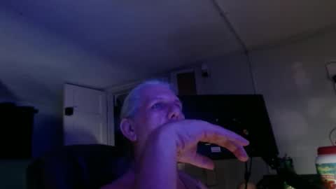 Snapshot of pincoffin chatting on 26, 2, 2025 Pincoffin online show from 26, 2, 2025