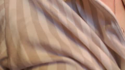       online show from 24, 10, 2025