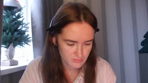       online show from 17, 12, 2025