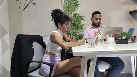 pineappleflipped online show from 25, 6, 2026