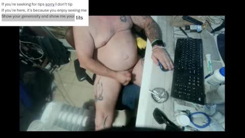 pini_z online show from 12, 1, 2025