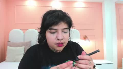 Snapshot of pink_dustt chatting on 25, 6, 2026 weedcandy ig y twitter xpink dustt online show from 25, 6, 2026