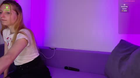 Snapshot of pink_velour chatting on 7, 8, 2026 pink_velour online show from 7, 8, 2026