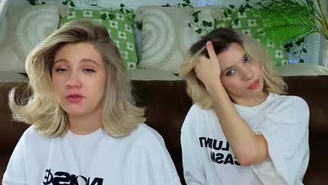 Adele online show from 2, 12, 2025