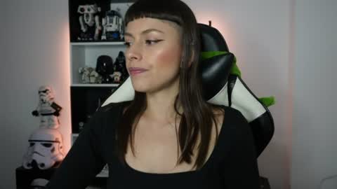 Emily online show from 1, 7, 2026