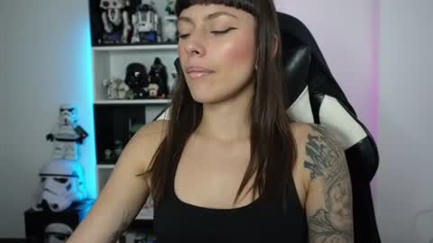 Emily online show from 3, 8, 2026