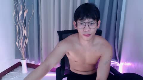 Snapshot of pinkcock_froi chatting on 12, 6, 2026 froi online show from 12, 6, 2026