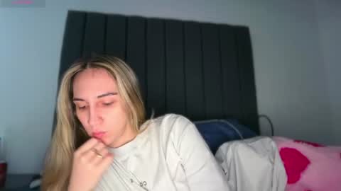 Snapshot of pinkilola chatting on 19, 7, 2026 Pinkilola online show from 19, 7, 2026