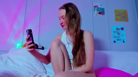 Mila online show from 22, 2, 2026