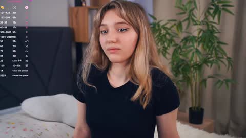 Snapshot of pinkncrazy chatting on 5, 3, 2025 HERES ALICE WELCOME EVERYONE LOVENSE DOMI REACT TO YOUR TIPS LETS MAKE A GREAT SHOW TOGETHER online show from 5, 3, 2025