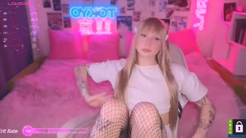 pinkvenom_ online show from 25, 2, 2025