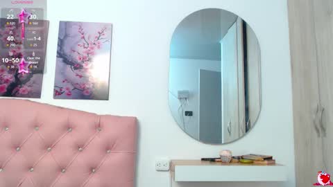 pinky_f00x online show from 14, 12, 2025