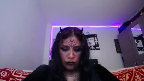 VIOLETA LOPEZ online show from 19, 10, 2025