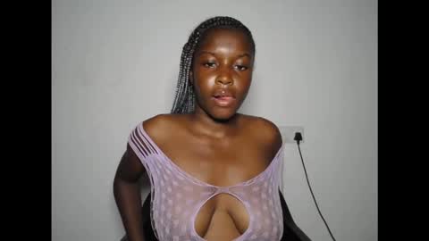 pinkykiki_247 online show from 14, 11, 2025