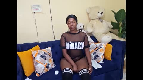 Snapshot of pinkysmiles chatting on 12, 12, 2024 Pinky online show from 12, 12, 2024