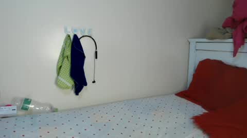 Snapshot of pinnacle_ chatting on 25, 6, 2026 zenah online show from 25, 6, 2026