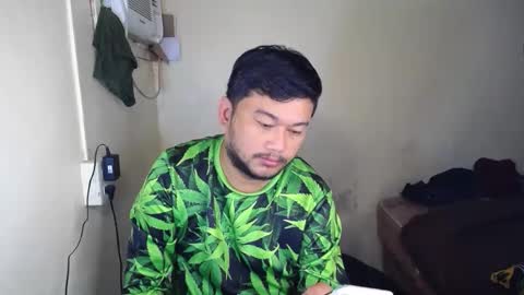 Snapshot of pinoy041087 chatting on 14, 2, 2026 pinoy041087 online show from 14, 2, 2026