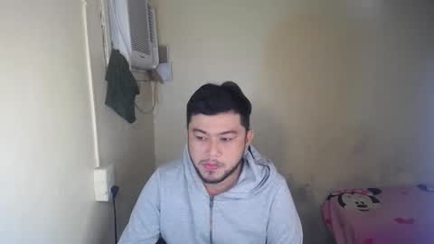 Snapshot of pinoy041087 chatting on 16, 3, 2026 pinoy041087 online show from 16, 3, 2026