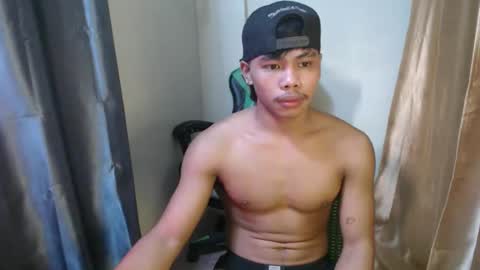 Snapshot of pinoy_fuckboy69 chatting on 12, 4, 2026 pinoy_fuckboy69 online show from 12, 4, 2026