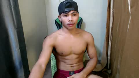 Snapshot of pinoy_fuckboy69 chatting on 14, 4, 2026 pinoy_fuckboy69 online show from 14, 4, 2026