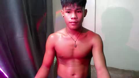pinoy_shyboy69 online show from 4, 4, 2026