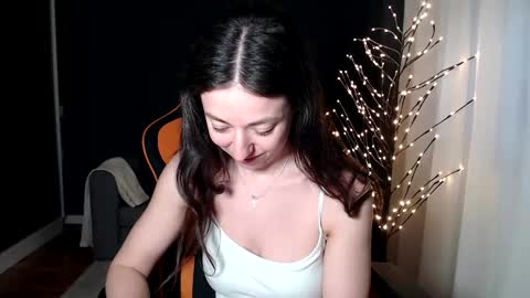 piscesgirl06 online show from 2, 1, 2025