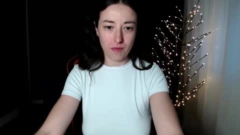 piscesgirl06 online show from 23, 1, 2025