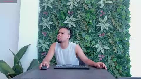 PittAndLunaa69 online show from 19, 4, 2026