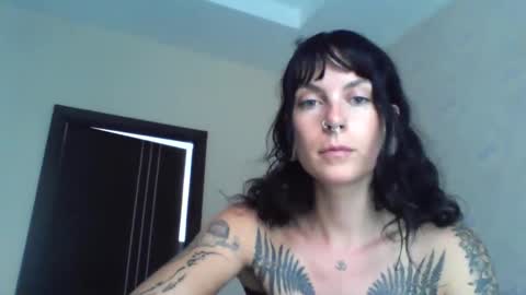 Snapshot of pixiecatfairy chatting on 5, 3, 2026 pixiecatfairy online show from 5, 3, 2026