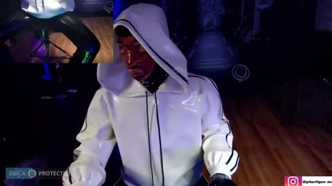 plasticme online show from 25, 4, 2026