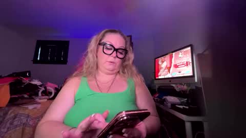 Snapshot of platinumpuzzy chatting on 7, 2, 2026 Platinum Puzzy online show from 7, 2, 2026