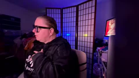 Snapshot of platinumpuzzy chatting on 8, 2, 2026 Platinum Puzzy online show from 8, 2, 2026