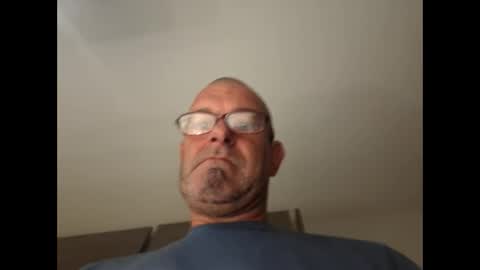 Snapshot of player17171717 chatting on 1, 10, 2025 player17171717 online show from 1, 10, 2025