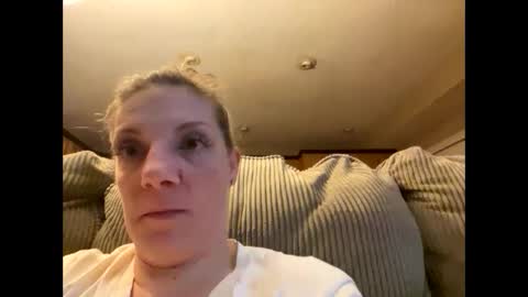 Snapshot of playful_trinity chatting on 9, 3, 2025 Playful trinity online show from 9, 3, 2025