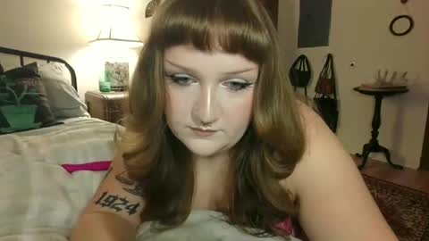 Snapshot of playfulxxcutie chatting on 26, 5, 2026 playfulxxcutie online show from 26, 5, 2026