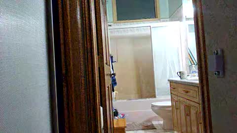 Krissy online show from 1, 12, 2025