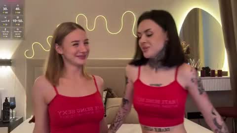 Snapshot of playussoftly chatting on 12, 6, 2026 Simona and Bonnie online show from 12, 6, 2026