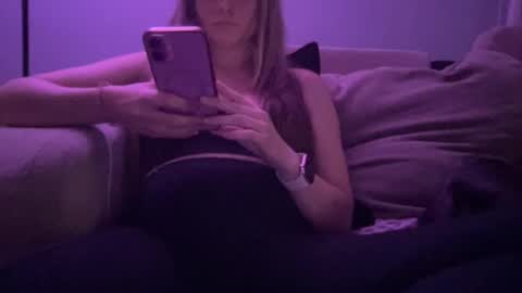 Caity online show from 10, 5, 2026