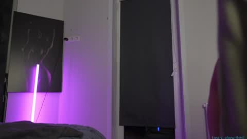 21 y.o Mila online show from 30, 4, 2026