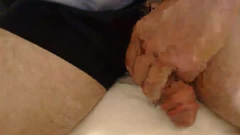 Snapshot of pleaseyou805 chatting on 1, 3, 2026 Awesomefun online show from 1, 3, 2026