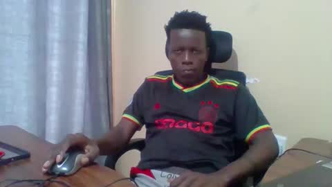 Snapshot of pleasure_tee chatting on 29, 10, 2025 pleasure_tee online show from 29, 10, 2025