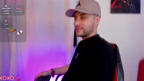 JUAN AND JULI online show from 4, 10, 2025