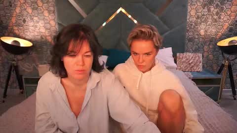 Ira brunette and Vika blonde online show from 22, 11, 2025