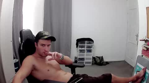 plkrisztian online show from 30, 9, 2025