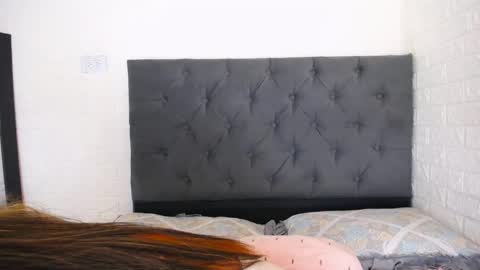 Snapshot of pocahontas_mcry chatting on 27, 12, 2024 pocahontas online show from 27, 12, 2024