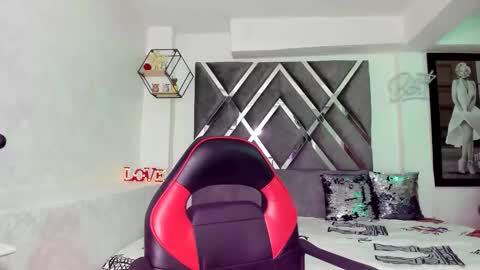 I dream of having many followers online show from 18, 12, 2024