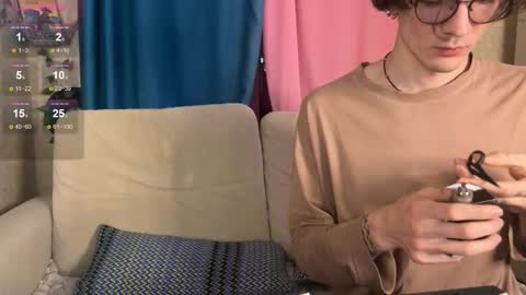 Cute Sofia and Handsome Richy online show from 4, 12, 2025