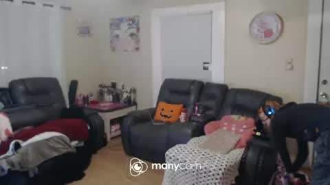 PocketPlywood online show from 28, 11, 2025