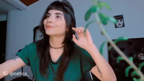 IG ipoetica  online show from 19, 12, 2024